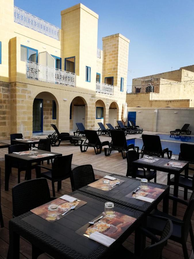 Fiftyfour West Boutique Living Bed & Breakfast Gharb  Exterior photo