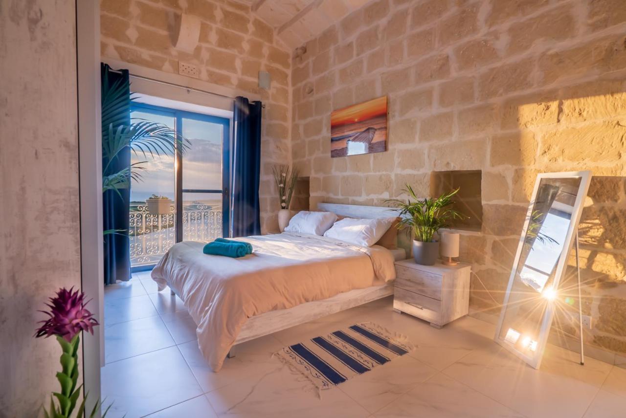 Fiftyfour West Boutique Living Bed & Breakfast Gharb  Exterior photo